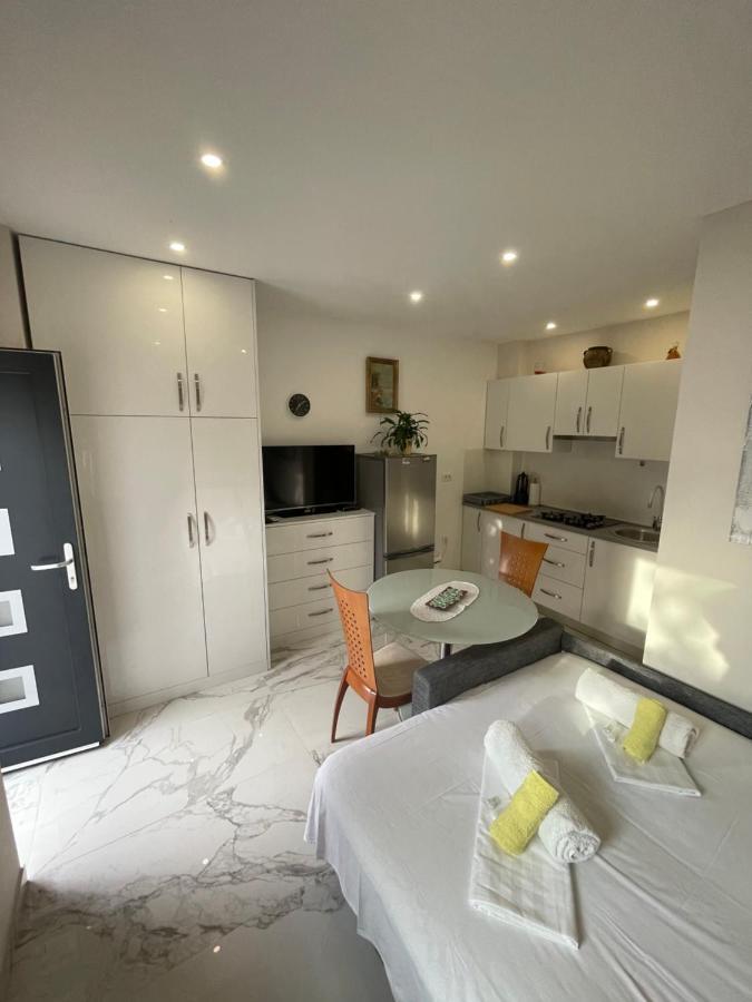 Apartment Nikola マトゥリ エクステリア 写真